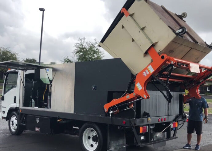 Storm Cleanup Dumpster Services, West Palm Beach Junk and Trash Removal Group